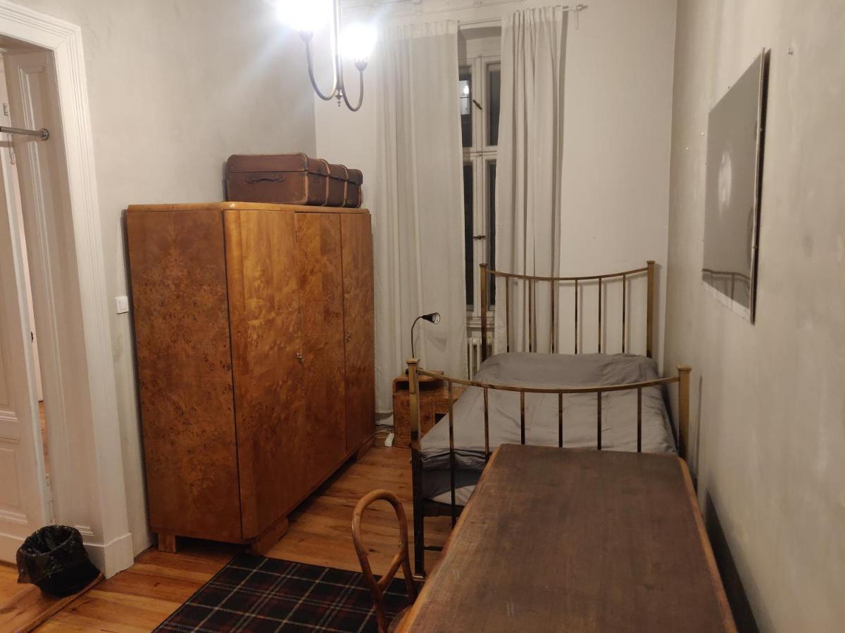 Апартаменты Apartament Copernicus Познань Экстерьер фото